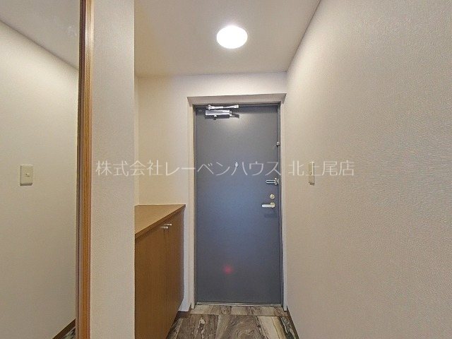 玄関　お問合せは048-772-8202