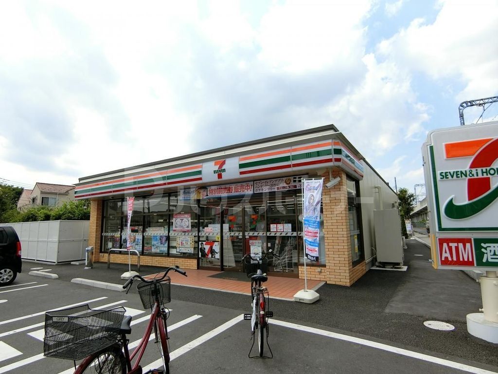 コンビニ　セブンイレブン越谷宮本町1丁目店（コンビニ）まで140m