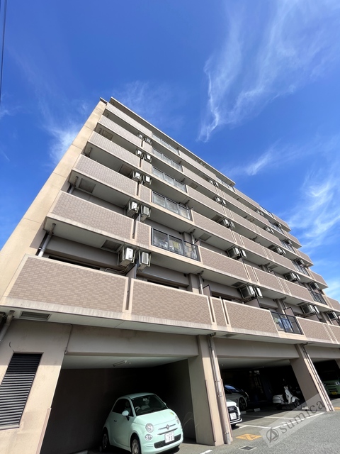 建物外観　鉄筋コンクリート造・ガッチリとした建物です♪♪