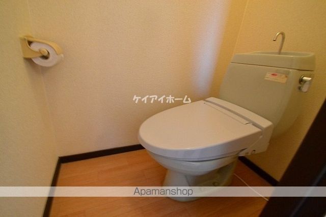 ＪＲ宇野線 備前西市駅 徒歩37分 2階建 築40年のトイレ写真
