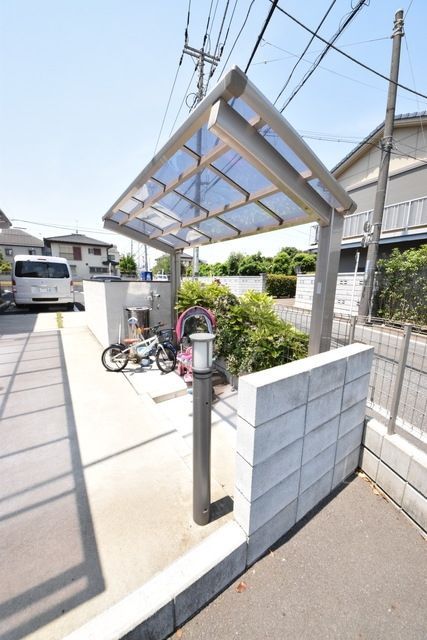 その他　★屋根付き駐輪場★