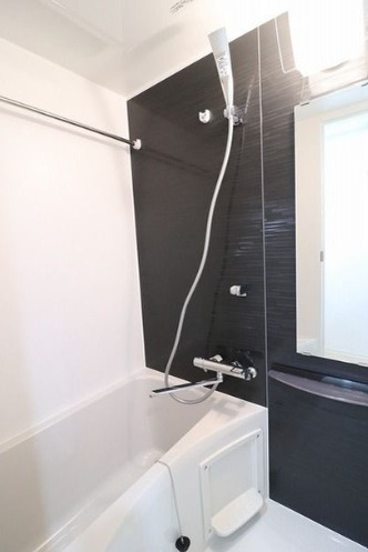 バス・シャワールーム　別タイプ部屋　参考写真です