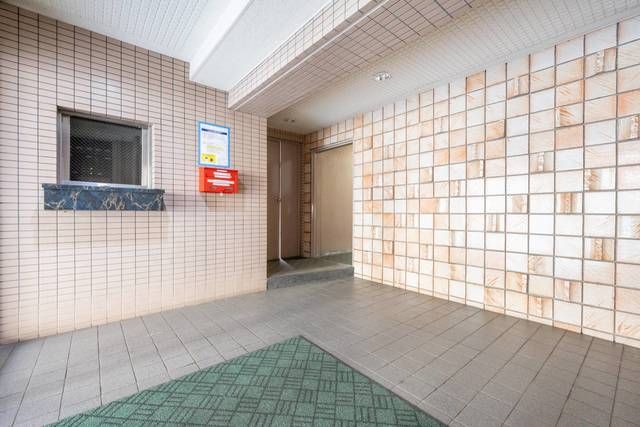 京急本線 生麦駅 徒歩3分 4階建 築36年の外観写真