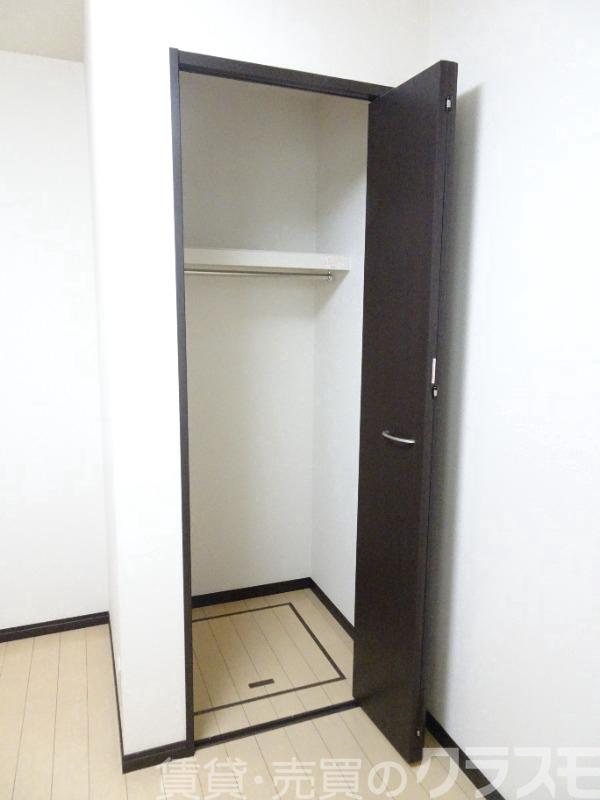 収納　クローゼット