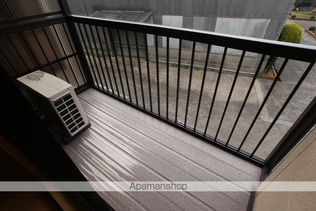 近鉄京都線 伊勢田駅 徒歩12分 2階建 築24年の外観写真