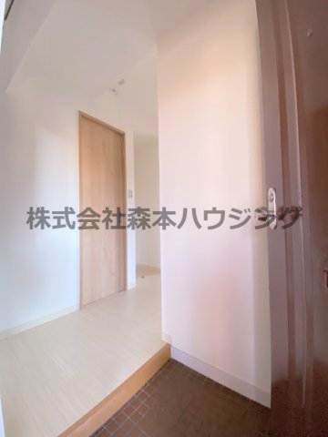 ロイヤルハイツ三喜の内装写真