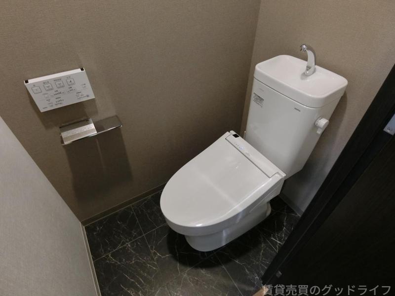 ベラジオ雅び烏丸十条IIのトイレ写真