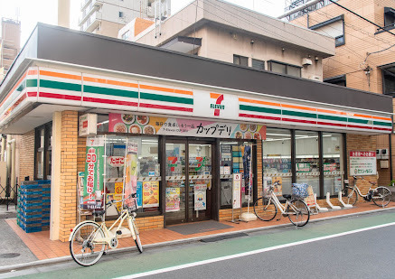 コンビニ　セブンイレブン 板橋大山店（コンビニ）まで321m