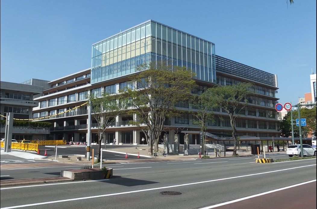 役所　秋田市役所（役所）まで1050m