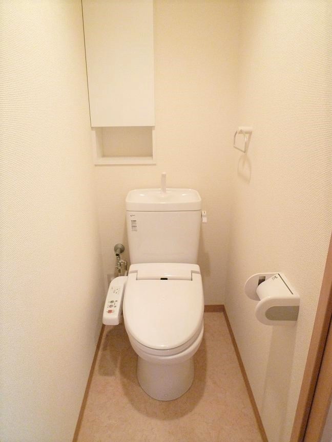 トイレ　シャワートイレ