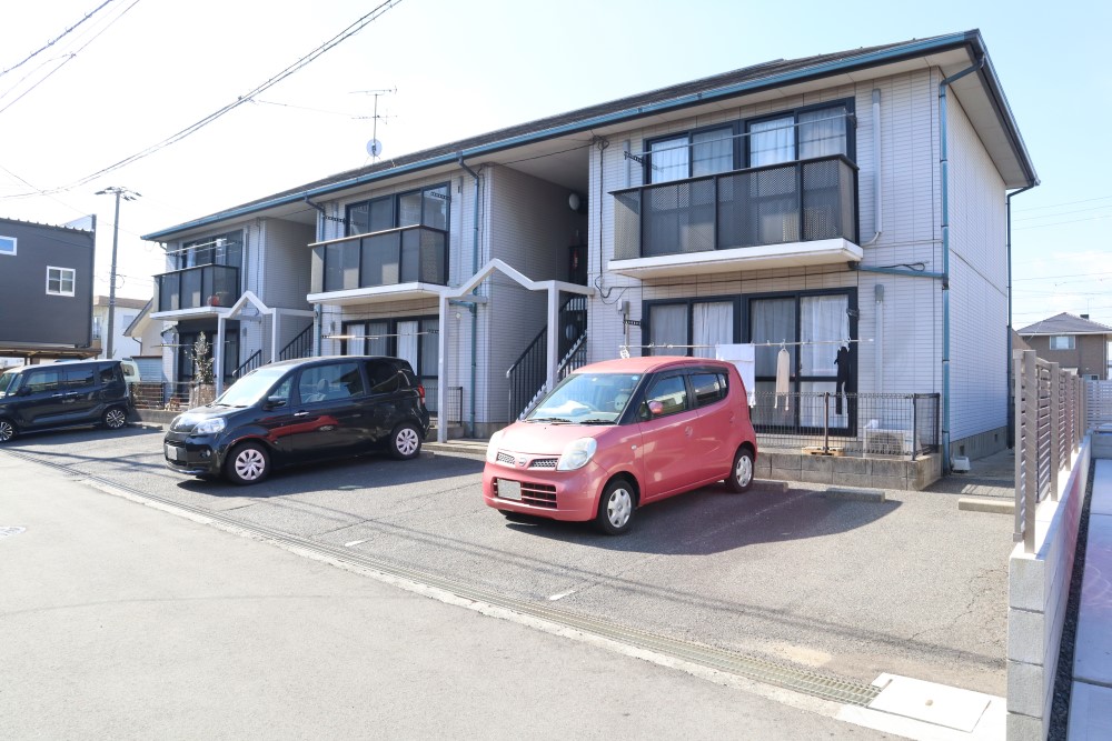 岡山県岡山市北区下中野（アパート）の賃貸物件の外観