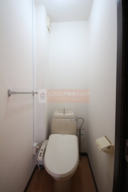【佐賀市多布施のアパートのトイレ】