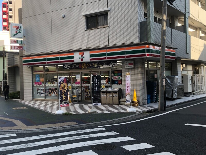 コンビニ　セブン-イレブン 板橋２丁目店（コンビニ）まで383m