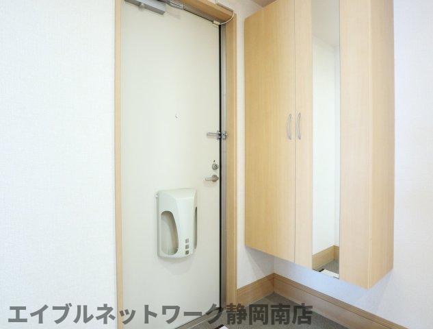 玄関　毎日通る玄関はこちらです