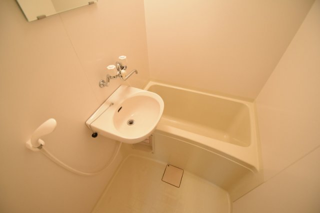 バス・シャワールーム　お掃除ラクラクシステムバス☆