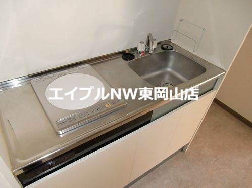 キッチン　別のお部屋の写真です。実際とは異なります。