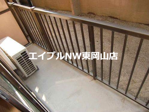 バルコニー　別のお部屋の写真です。実際とは異なります。