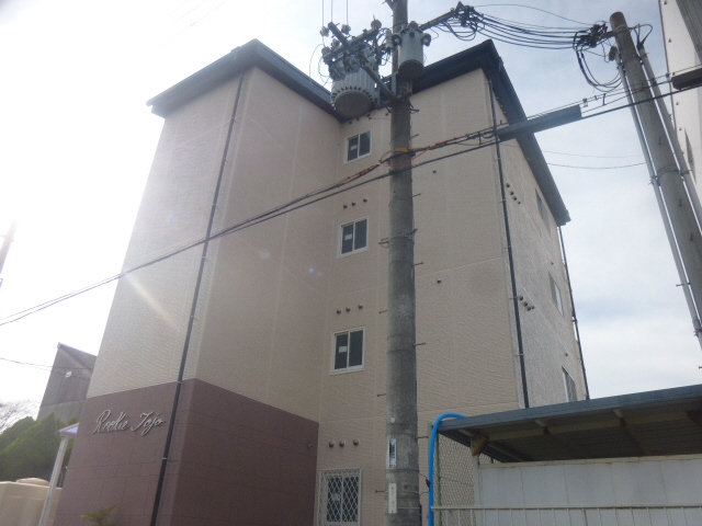 兵庫県加東市松沢（マンション）の賃貸物件の外観