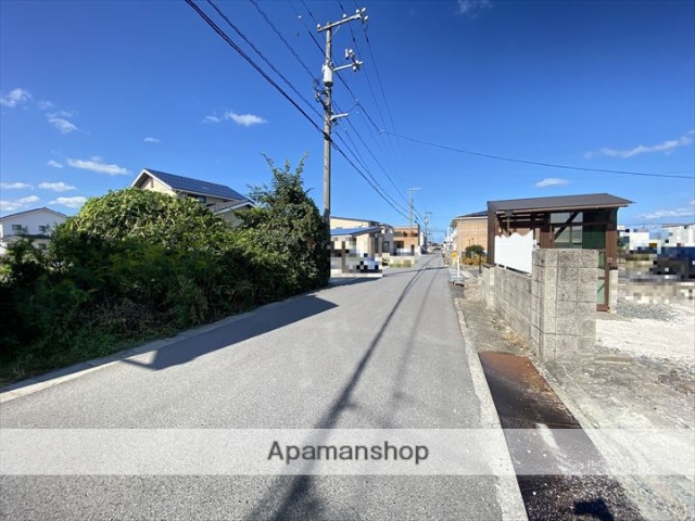 その他　前面道路（その他）まで0m
