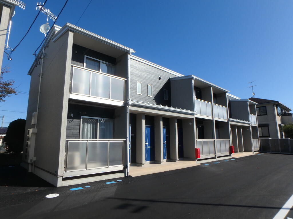 建物外観　周辺商業施設も充実しており、便利な立地です。