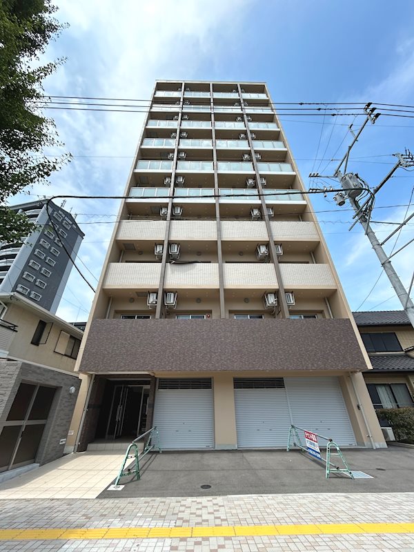 プランドール風の橋東の建物外観