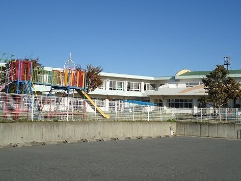 幼稚園・保育園　八ツ面保育園（幼稚園・保育園）まで800m