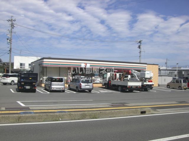 コンビニ　セブンイレブン 長野母袋店（コンビニ）まで444m