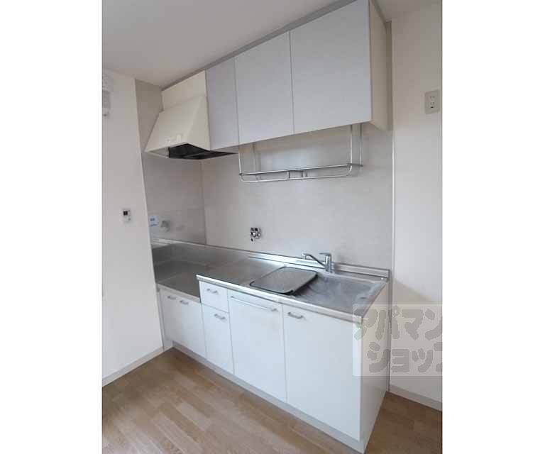 キッチン　２口ガスコンロが設置可能なキッチンです。