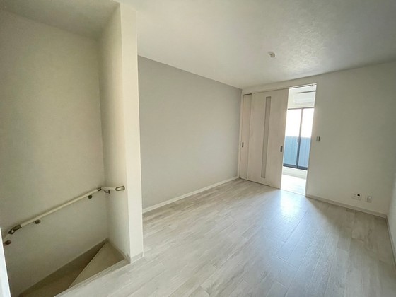 居室・リビング　※別部屋の写真です