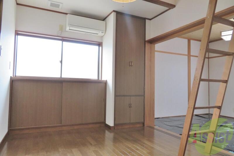 居室・リビング　リビングはこんな感じになっていて広くなっています。