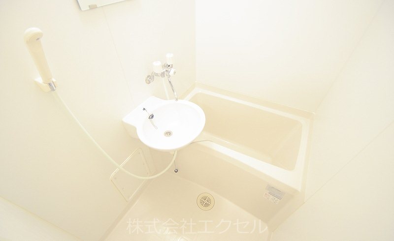 洗面設備　同等タイプのイメージ写真です。
