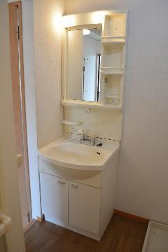 洗面設備　洗髪洗面化粧台