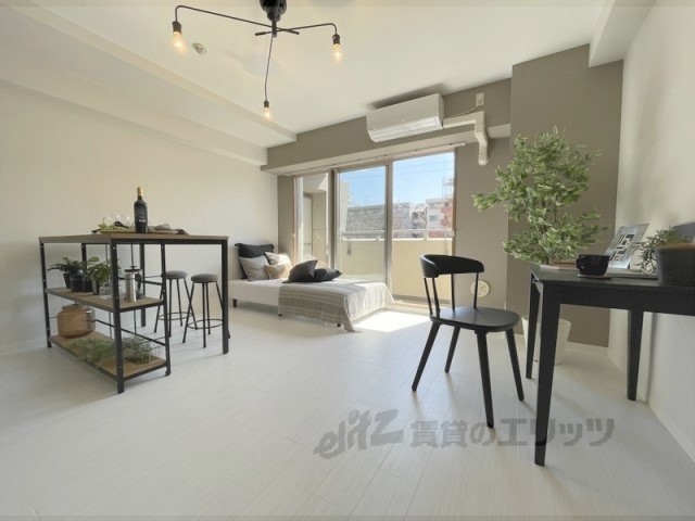 居室・リビング　洋室