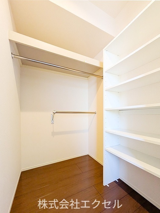 収納　ウォークインクローゼットです。