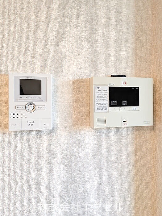 セキュリティ　モニター付きインターホンです。