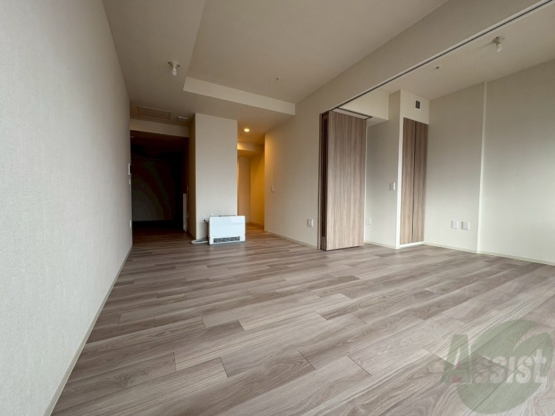 居室・リビング　広くてきれいなリビングです！快適に過ごせそうですね。