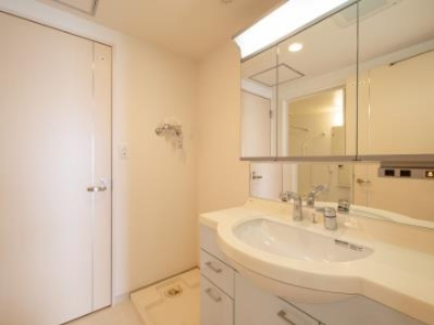 洗面設備　別部屋参考写真になります