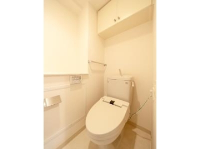 トイレ　別部屋参考写真になります