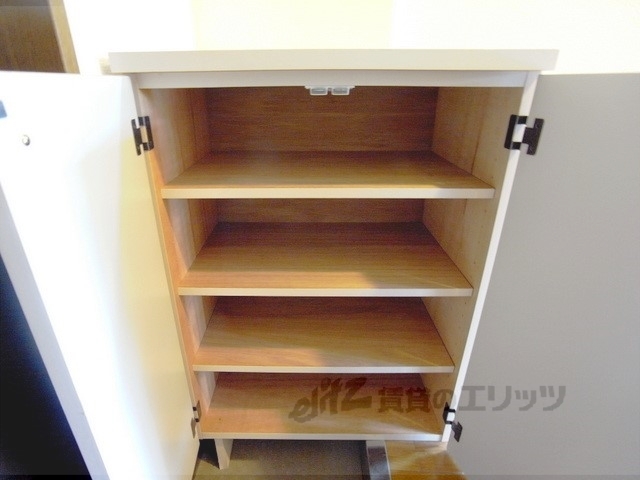 収納　下駄箱