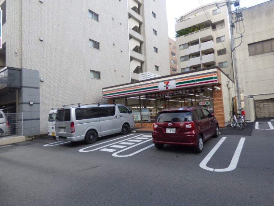 コンビニ　セブンイレブン広島十日市1丁目店（コンビニ）まで264m