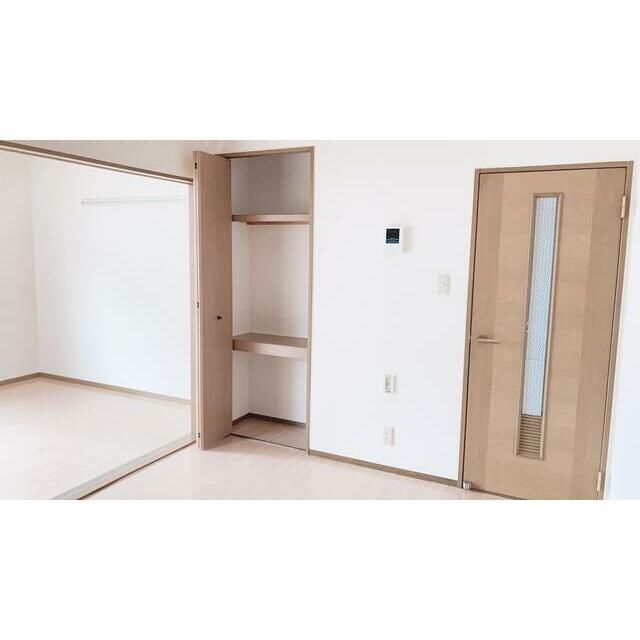 その他部屋・スペース　リビング収納