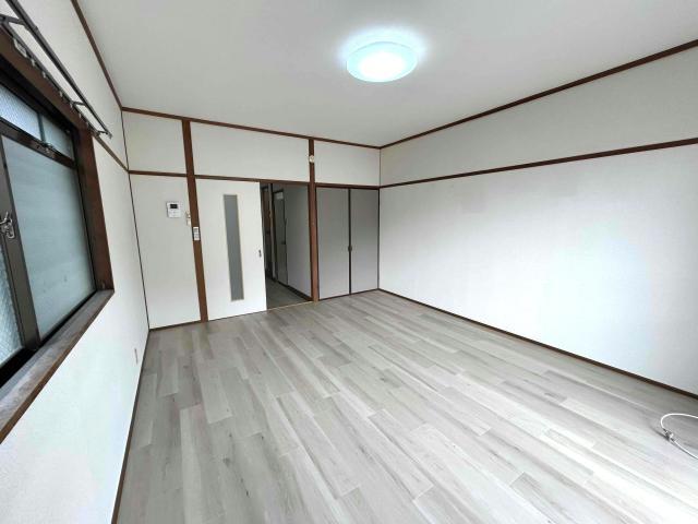 Tハイムの居間写真