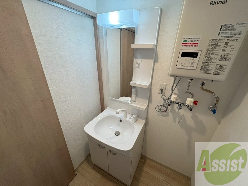 洗面設備　シャンプードレッサーで身支度もラクラクです！