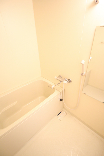 バス・シャワールーム　※別室の参考写真です