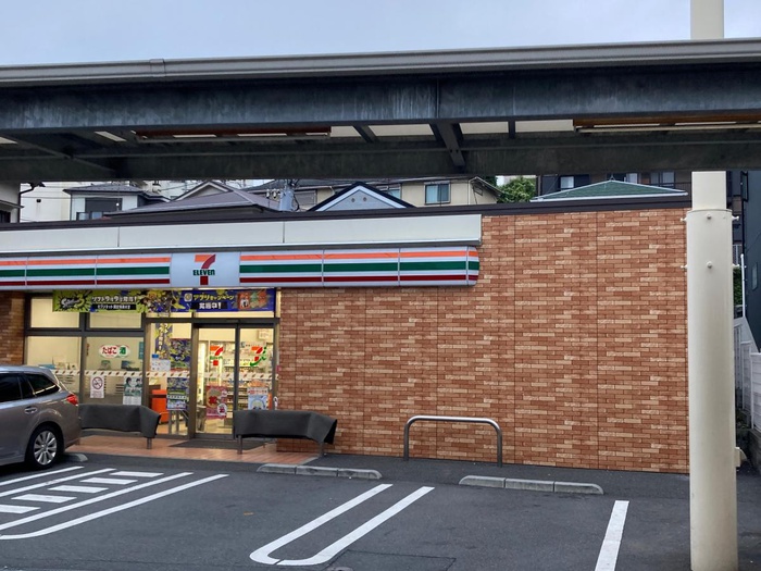 コンビニ　セブン-イレブン 横浜山元町店（コンビニ）まで170m