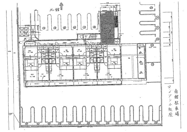 その他　ワイドタイプのリビングでゆったりできます☆
