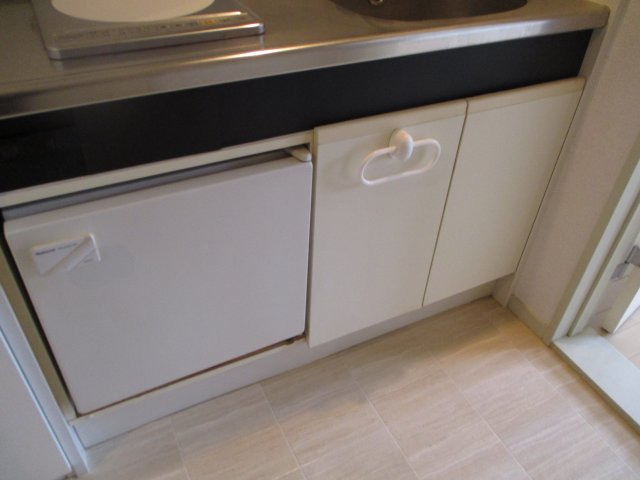 その他設備　嬉しいミニ冷蔵庫付きです♪