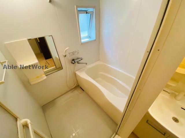 バス・シャワールーム　反転タイプ