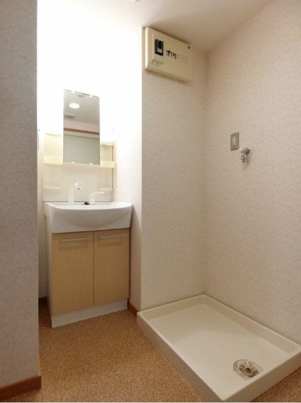 洗面設備　図面と現状に相違がある場合には現状を優先