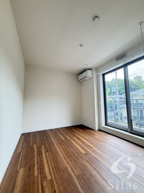 居室・リビング　同仕様